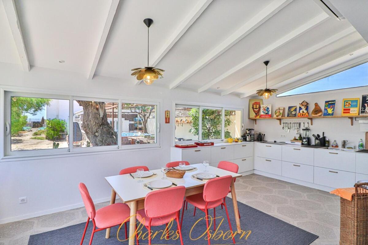 Villa Des Tamaris, Villa 5* En Bord De Mer. Фронтиньян Экстерьер фото